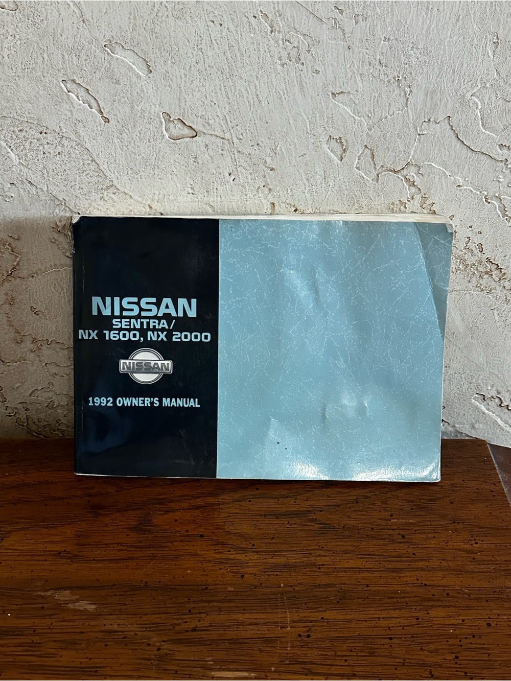 Official Nissan 1992 Owner's Manual - Sentra NX 1600 NX 2000